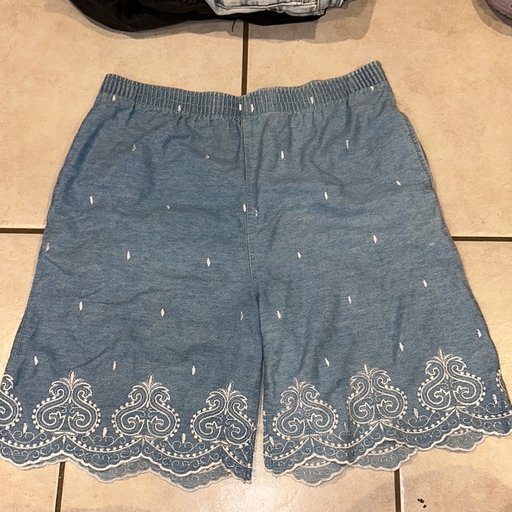 Blue Bermuda Shorts with Embroidered Hem